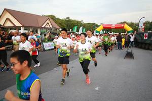 BIB: 
                            <button type="button" onclick="openModal(3530703)" class="btn btn-primary btn-sm float-right btn-popup" data-toggle="modal" data-target=".modal-high-quality">
                        <i class="fas fa-shopping-cart"></i> Add to Cart
                    </button>
                                            <button type="button" onclick="isThisMe(3530703, true)" class="btn btn-success btn-sm float-right btn-popup btn-isme hidden" data-toggle="tooltip" data-placement="bottom" title="นี่คือรูปของคุณใช่ไหม คลิกที่นี่เพื่อเอาเข้าอัลบั้ม">
                        <i class="fas fa-plus"></i> Add to album
                    </button>
                    <button type="button" onclick="isThisMe(3530703, false)" class="btn btn-warning btn-sm float-right btn-popup btn-isnotme hidden">
                        <i class="fas fa-ban"></i> Remove from album
                    </button>